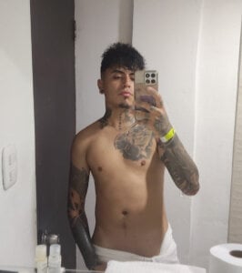 TheGoldenCouple_ Public টি ছবি