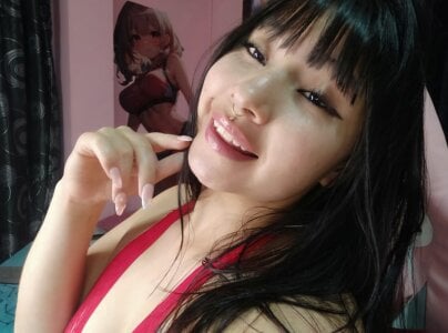 WHO WANTS? de Zulema_R1  3 Imagens