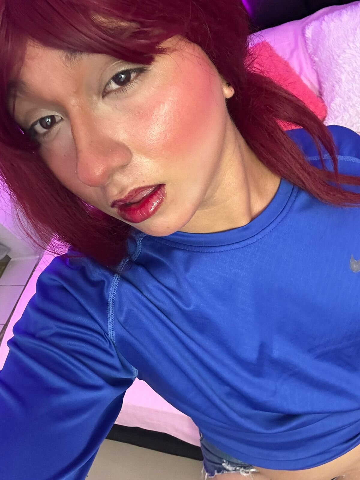 Foto em tendência de BellaRoge 376