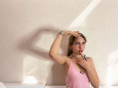 DAISY_SIN Public Pic