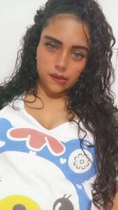 violet-white Public Pic 3