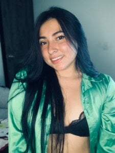 _lore_22 welcome to my world 🎈🎈 Pic 2