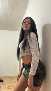 Sara_Bloom Public Pic 3