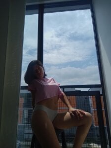 AshleyMonroe_ 🥰💖Sweet happiness abroad💖🥰 Pic 2