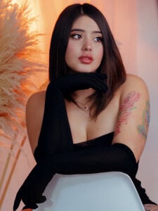 AlannaFoxx forbidden beauty Poză 4