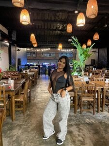 Shirleytaylor- Linda noche 🧡 Εικόνα 2