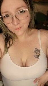 Geeky_Kitten Public Pic