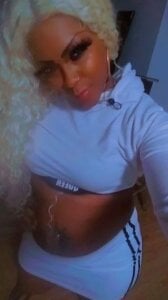 SamorLovin kullanıcısının Sexy as I wanna be for your eyes only albümü -  3 fotoğraf