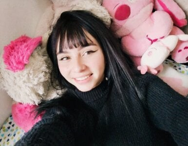 Nexxus_Pink Public Pic 4