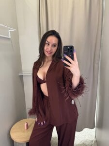 MiraBlaze_ Public Pic 2