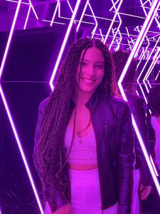 onlyemily_ Public 사진 3