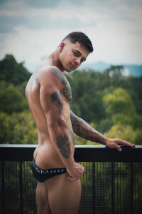 jayden_Colback Public Foto  3