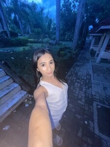 hugeasiancockandrea Public Pic 3