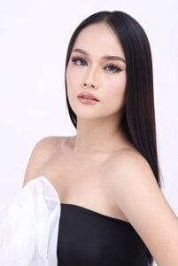 MISS_BEATRICE_ANTHONETH Simple but elegant✨ Pic