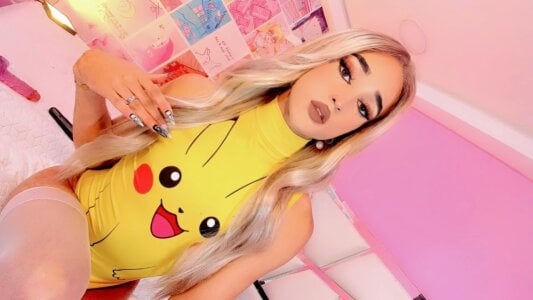 💛 od Ariia-janee  2 snímek