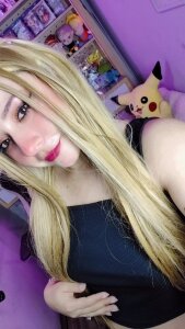 Blonde od Ginger_lovegood  5 snímek