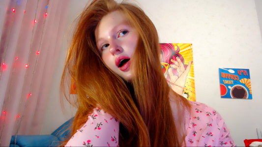 LuxXAngel kiss youu Pic