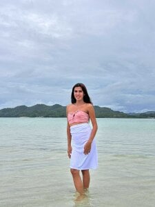 ur_hot_jenelle Public Pic 2