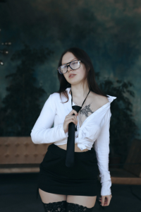 VeronicaBlush_ Bad teacher for bad boys Pic 2