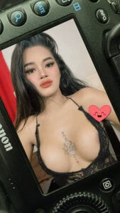 AsianTsCumSwallow Public Pic 2