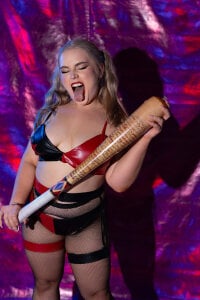 April_Vance Sexy Harley Quinn Photo