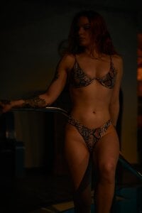 IceFoxy Me🦊🔥 Pic 4