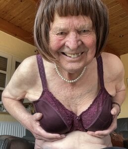 Dorle45 Dorle zeigt etwas neues Pic 9