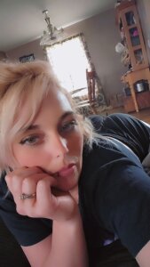 Siri30xtasty Public Pic 2