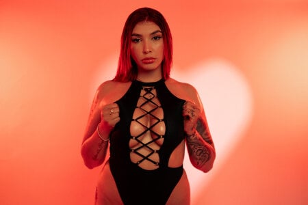 Alana_2916_ kullanıcısının VALENTINE DAY ♥️ 🔥🔥 albümü -  6 fotoğraf
