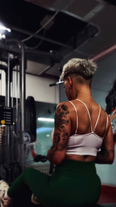 Public de Kiarajojo  3 Imagens