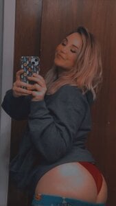 WakeAndBlaze Public Pic 9