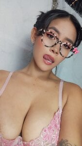 AnnaShadoW Sexy girl Pic