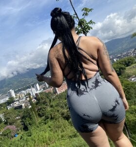 melody_blossom_ My Melody🌸🍃🩷 Pic 6