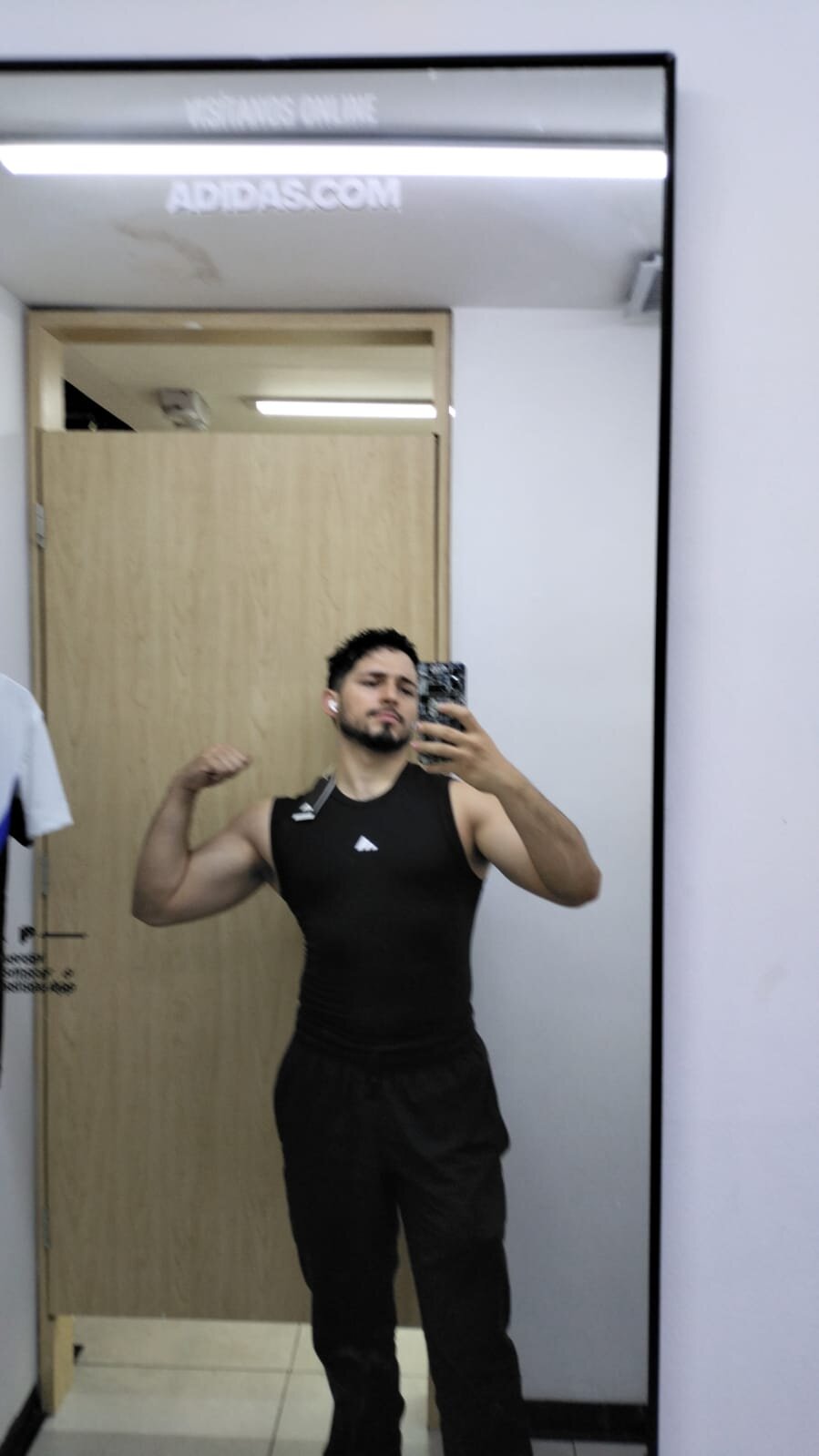 Трендове зображення  6984 NICK_MOSS_