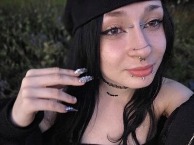 Juicy_Vikki🤓图片 3