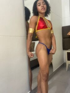 lolareyes1 Public Pic