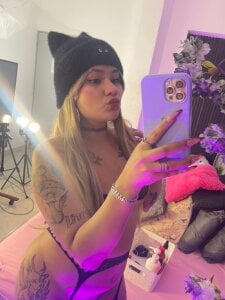 Maristxxr Sexy blonde😏🖤 зображення