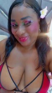 Ur fav milf 🔥 de sofi_hill  photos