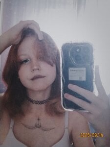 redhead_amy Public Pic 9