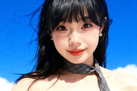 LovelyXiaoYi Public Foto