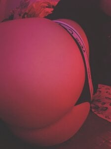 HaleyKin Public Hình 2