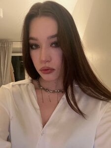 EllieSixSeven Public Pic 4