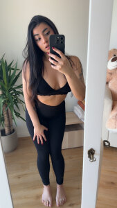 ZoeZayd Public зображення 3