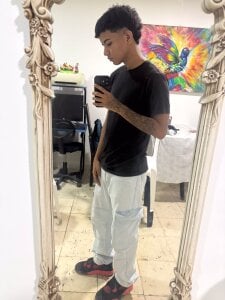 Alluringangel23 Public Pic 3