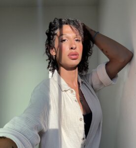 TsMadameKarma Public Pic 7