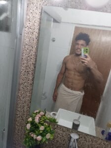 Sexy nehemia de Nehemiaa_boy  4 photos