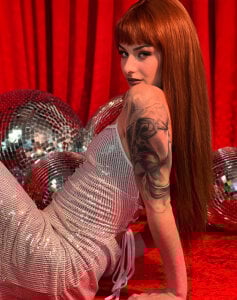 bigJuicyPussy: Happy New Year ( фото)