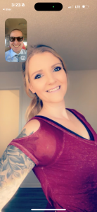 T-MarriedAndMessy-K Public Foto 4