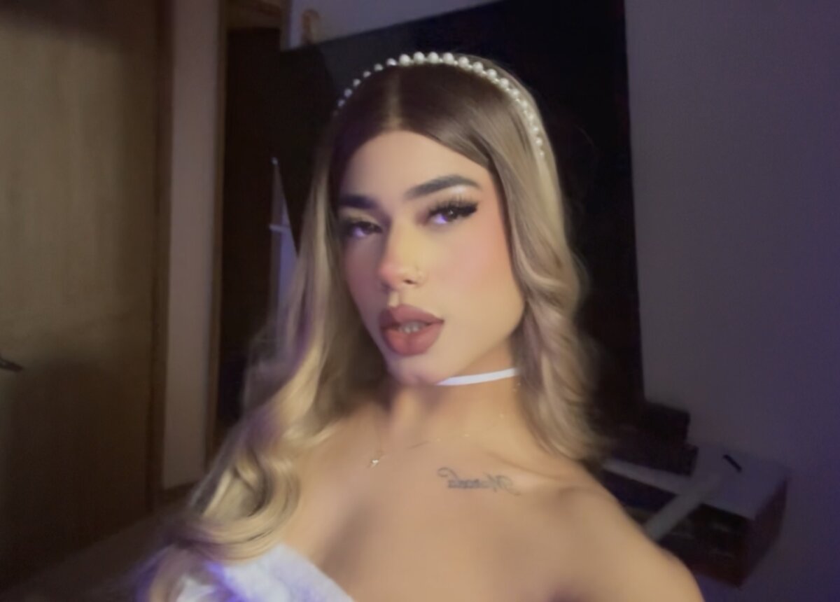 Nicoleth_ 님의 트렌드 중인 사진  5575개