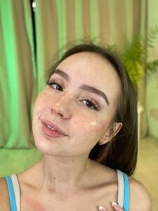 LisaSmiths Cute girl :) Pic 6